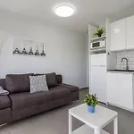 Modern In Americas Apartment *