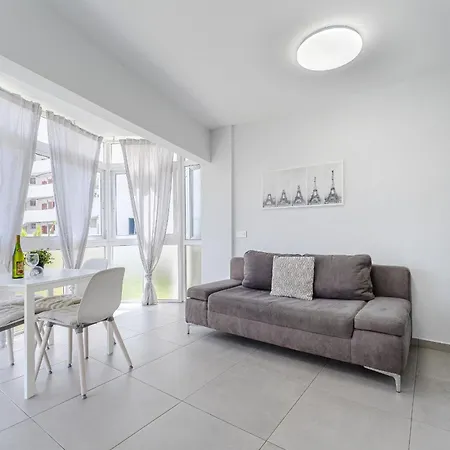 Apartment Modern In Americas Playa de las Americas (Tenerife)